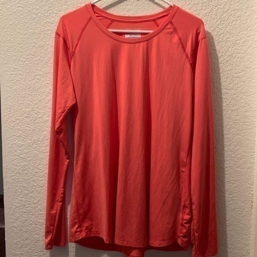 Columbia Sportswear Company XL/TG shirt